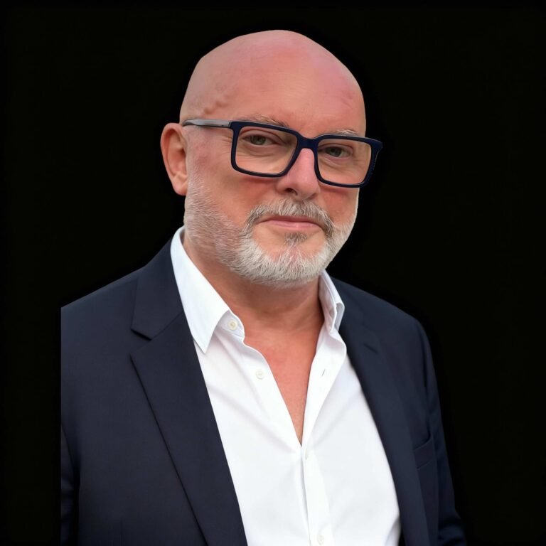 Lou costard sans cravate petit 768x768